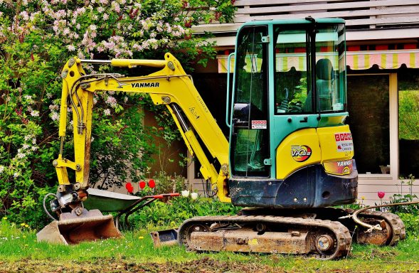 mini digger micro digger inspection PUWER mini excavator inspections in Ninifield Herstmonceux Crowhurst Netherfield Heathfield Mountfield